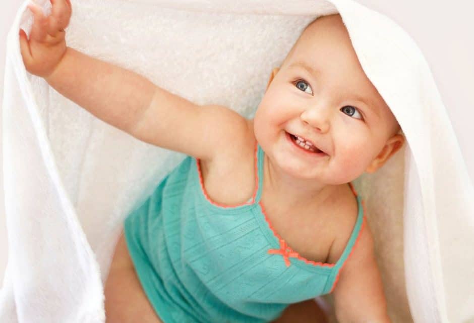 7 Best Baby Towels for Bath Time, Pool Time, and Summer Fun!
