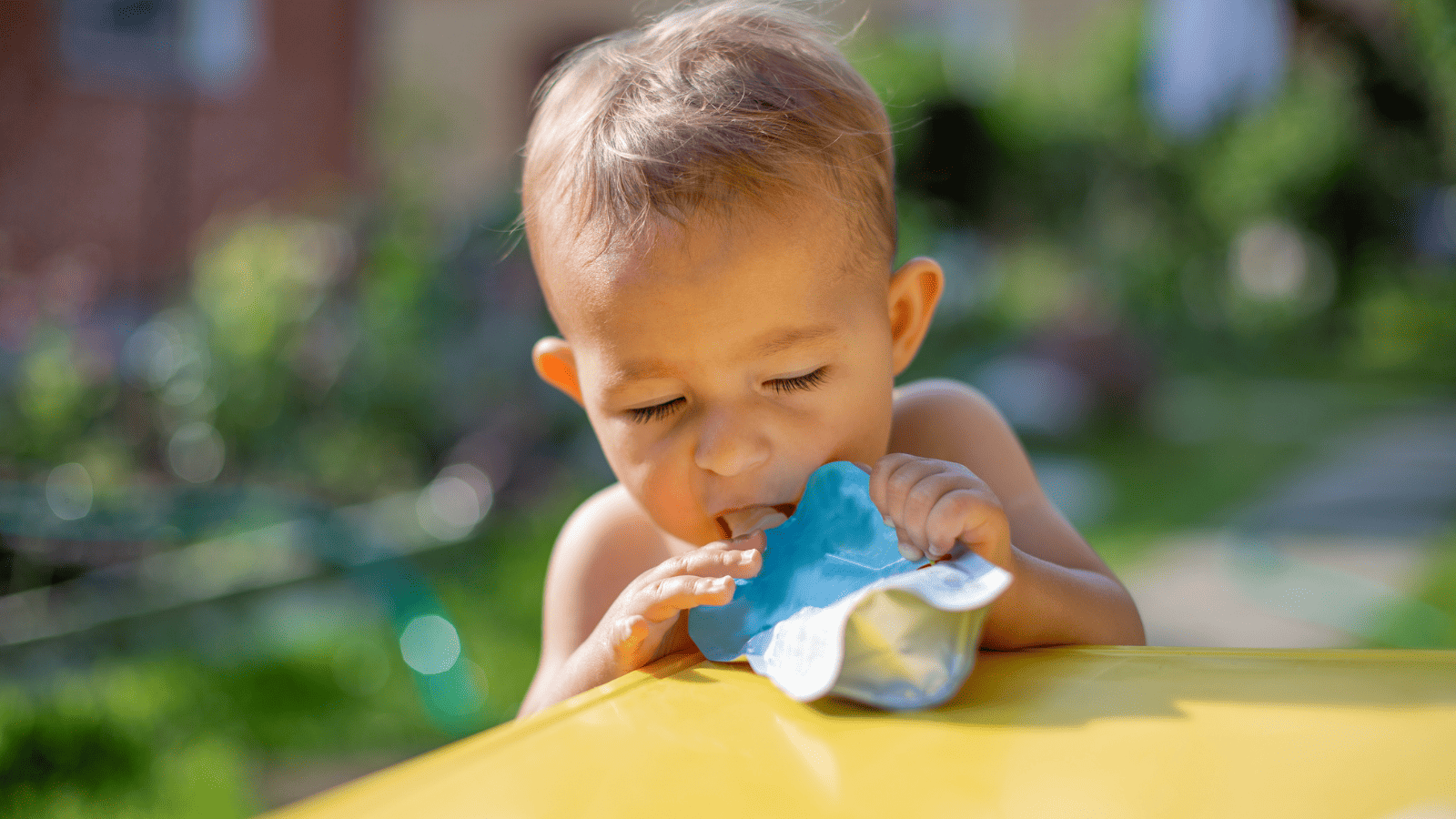 15 Popular Kid Snacks to Think Twice About Buying - Mom Blog Life