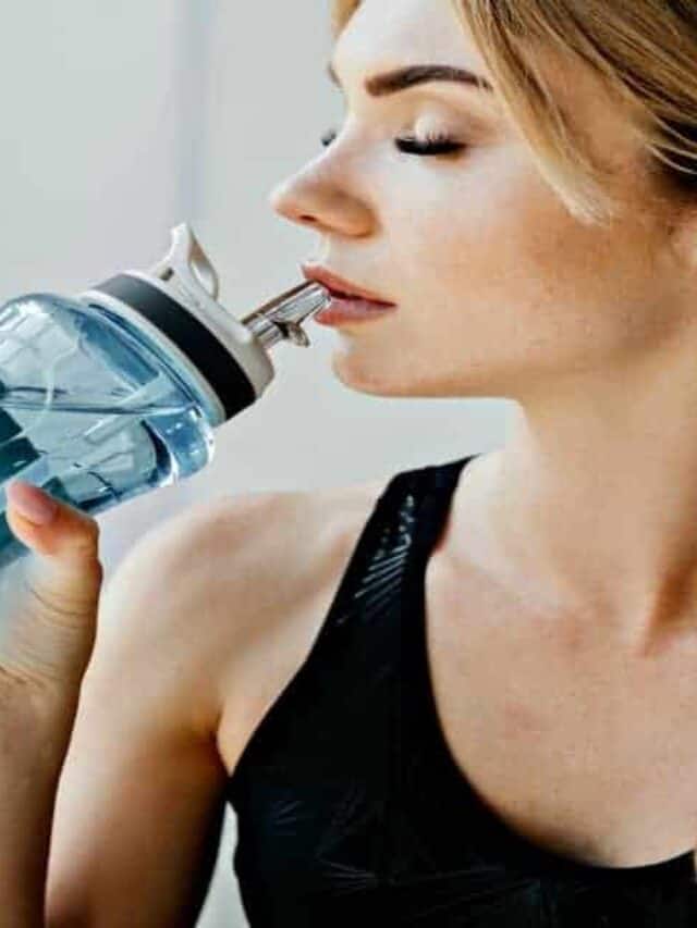 Best Water Bottle for Breastfeeding Top 5 to Keep Mama Hydrated! Mom