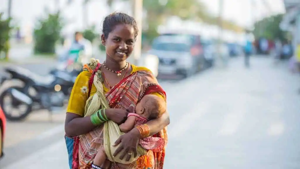 breastfeeding comes naturally, but not easily