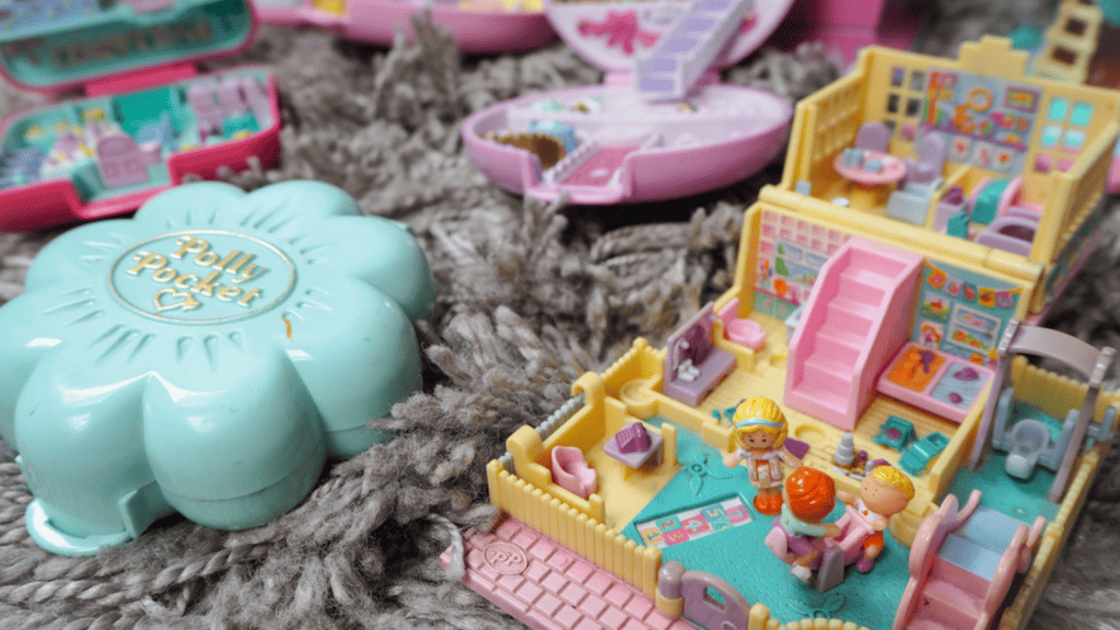 polly pocket toy