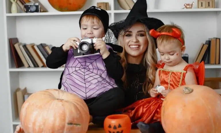 Spooktacular Duos: Mommy and Me Halloween Costumes