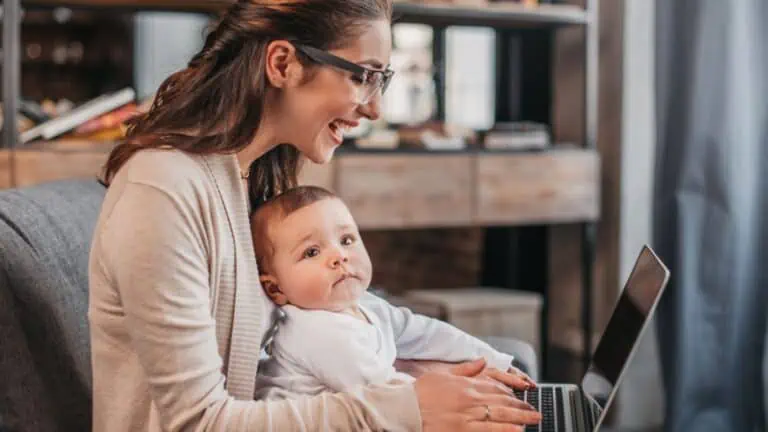 16 Reasons Moms Are Loving the Flexibility of Working from Home