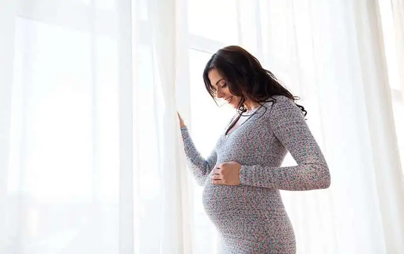 The Necessary Guide To Maternity Clothes - Mom Blog Life