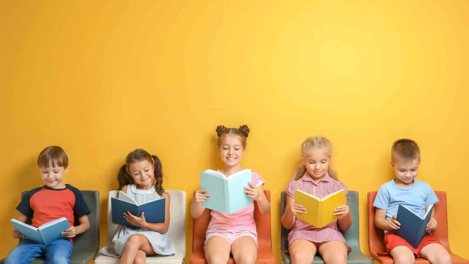 kids reading books