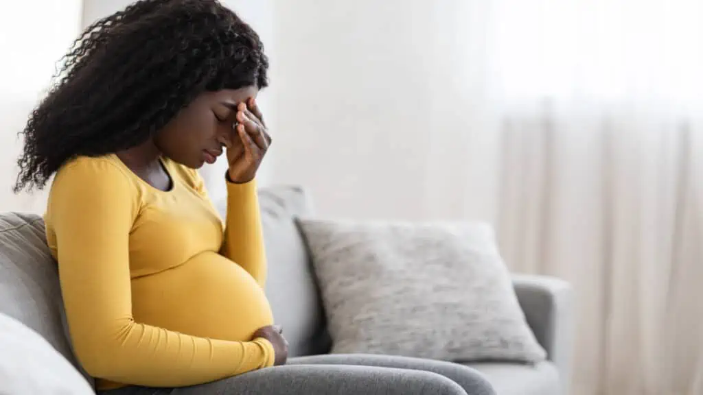 pregnant woman feeling sick