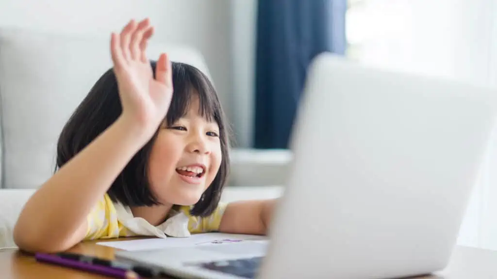 girl on computer