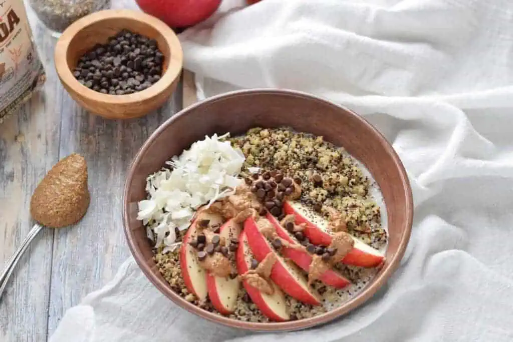 quinoa breakfast bowl